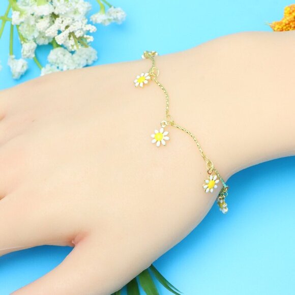 Chic & Stylish Bracelet – A Thoughtful Gift for Women and Girls, DYC1008 - Picture 7 of 9